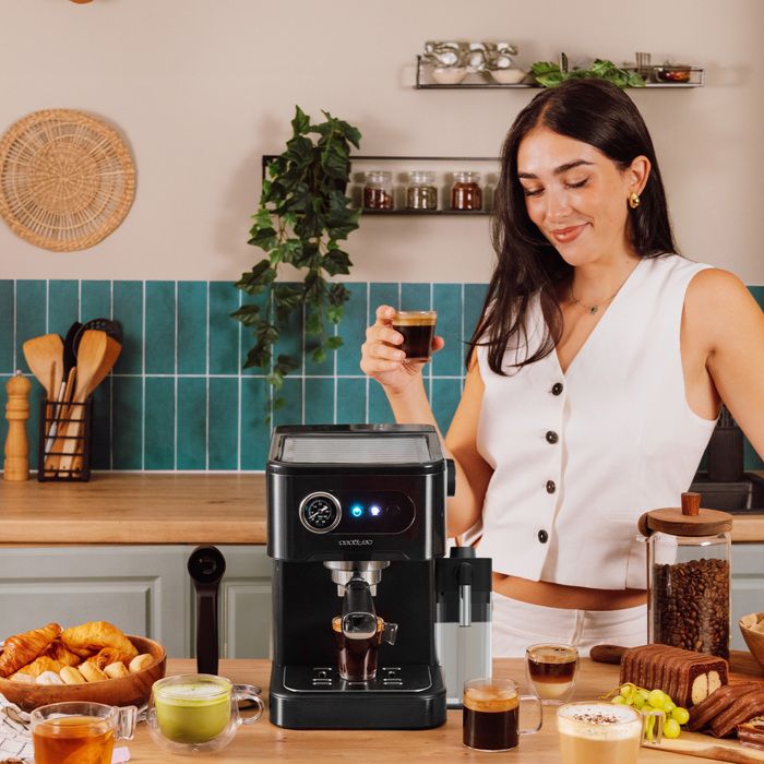 Kaffeemaschine  CECOTEC  Espresso 20 Pro Latte  1350 W  20 bar  1,5 l  Schwarz