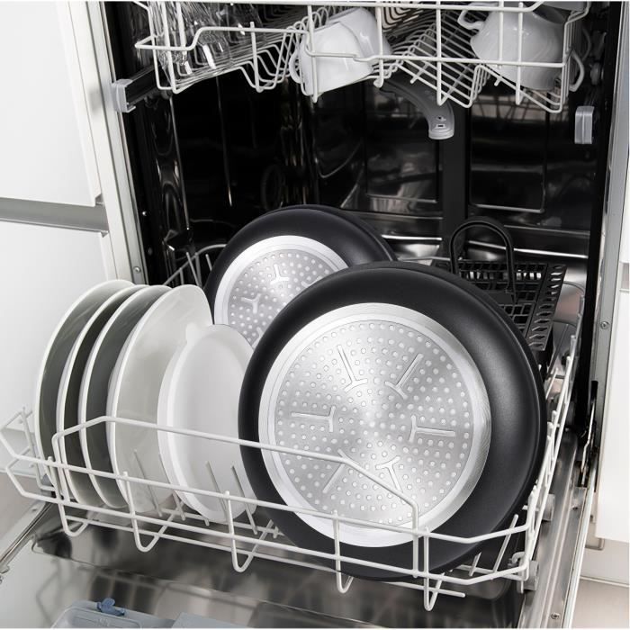 Arthur Martin Removable kitchen battery 15 pieces 16-20-22-24-26 cm black-All lights including induc