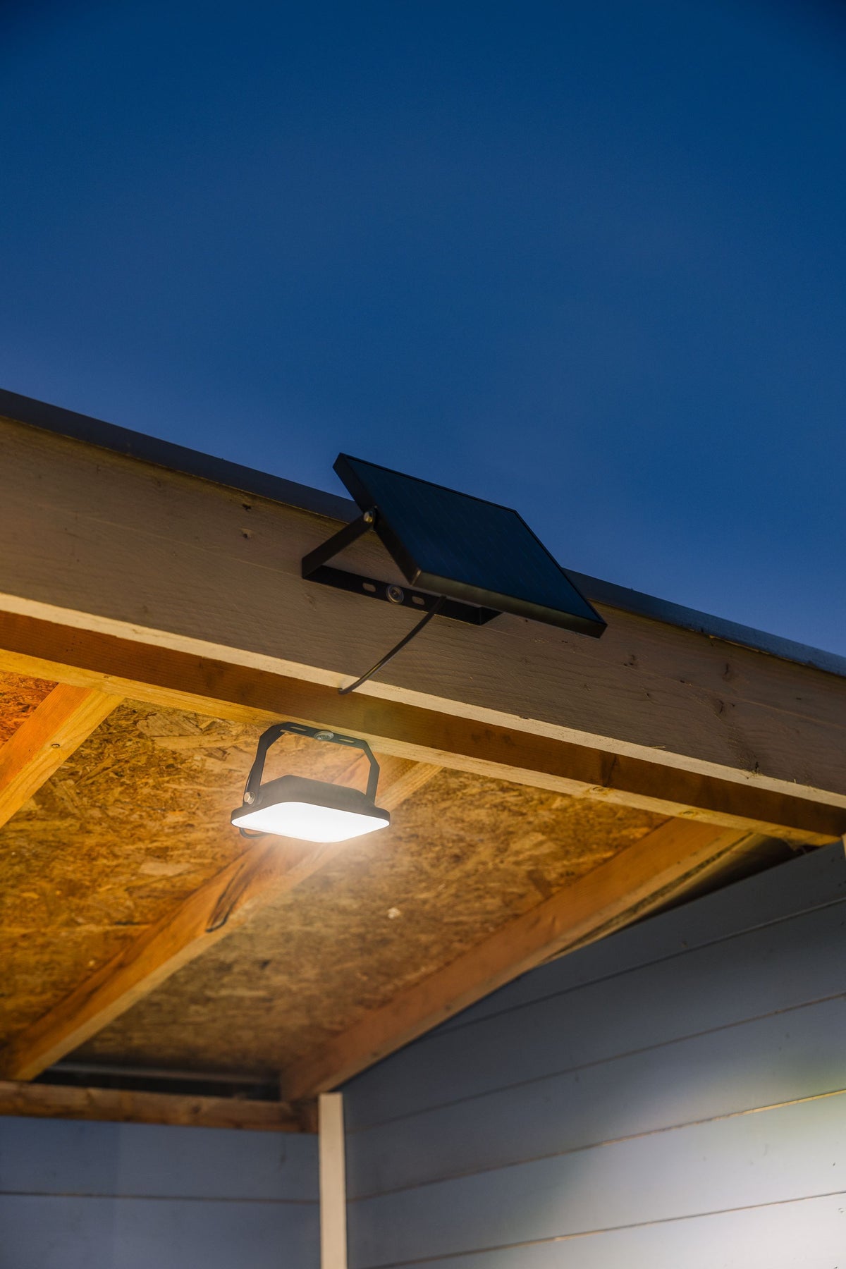 Solar-LED-Strahler  GALIX  G2611  850 Lumen mit Fernbedienung