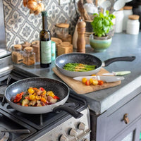 Set of 2 stone effect pans - Livoo - MEN124GR - Grey