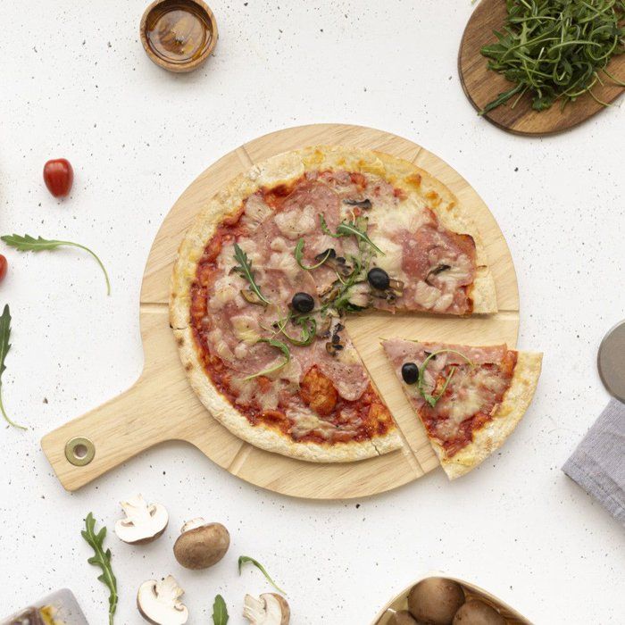 Pizza-Set  LIVOO  MES138  40 x 30 x 1,5 cm  1 Pizzaschneider  Aus Gummibaumholz
