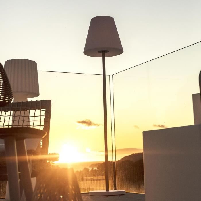 Solar and rechargeable street lamp - LUMISKY - STANDY WOOD SOLAR - H150 cm - Dimmable warm white LED