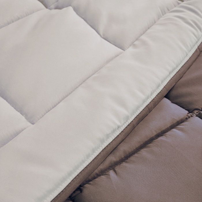 Calgary Hot duvet Microfiber 400g/m² Taupe & Lin 240x260cm