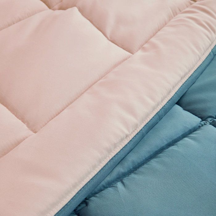 Poyet Motte Duvet Microfiber 400g/m² Calgary - 200 x 200 cm - Graphy and Green Lac