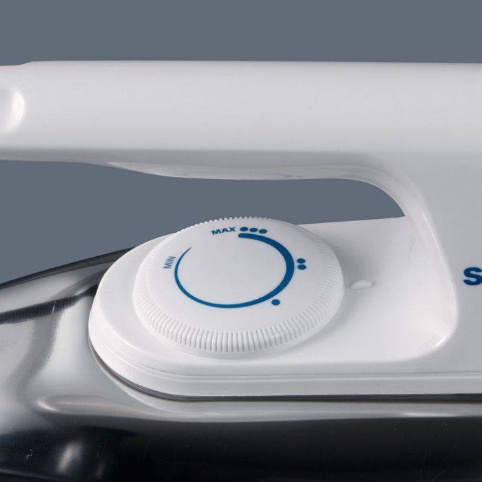 SEVERIN Bügeleisen - BA3211 - Bügelsohle aus gebürstetem Aluminium - 1200 W - Weiß