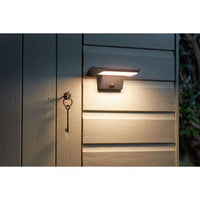 Solarstrahler  SMART GARDEN  Sentry  800 Lumen  PIR  7,5 x 15,5 cm  Bewegungsmelder