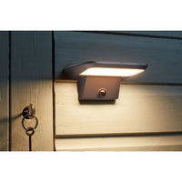 Solarstrahler  SMART GARDEN  Sentry  800 Lumen  PIR  7,5 x 15,5 cm  Bewegungsmelder